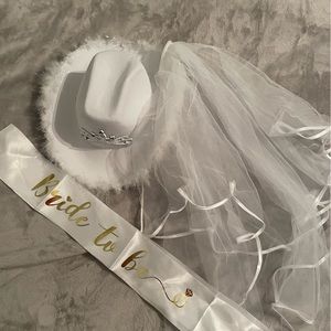 Woman’s bachelorette part pack